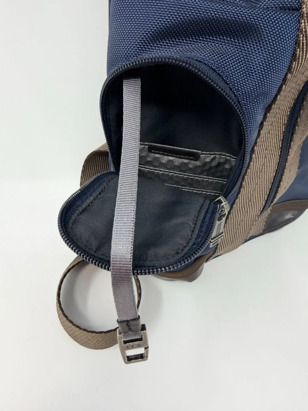 TUMI Monterey Alpha Bravo Sling Bag Navy Authentic